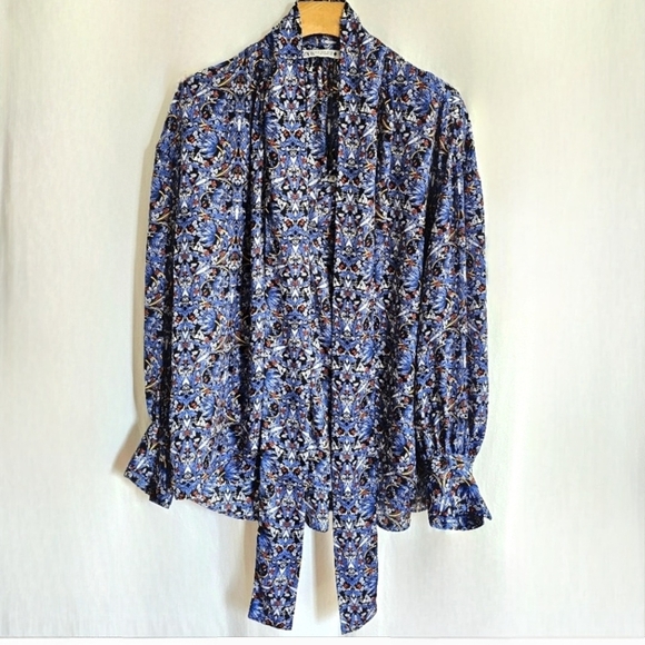 🇪🇦 Zara Blue Floral Paisley Long Sleeve Satin Blouse with Bow - Picture 6 of 16